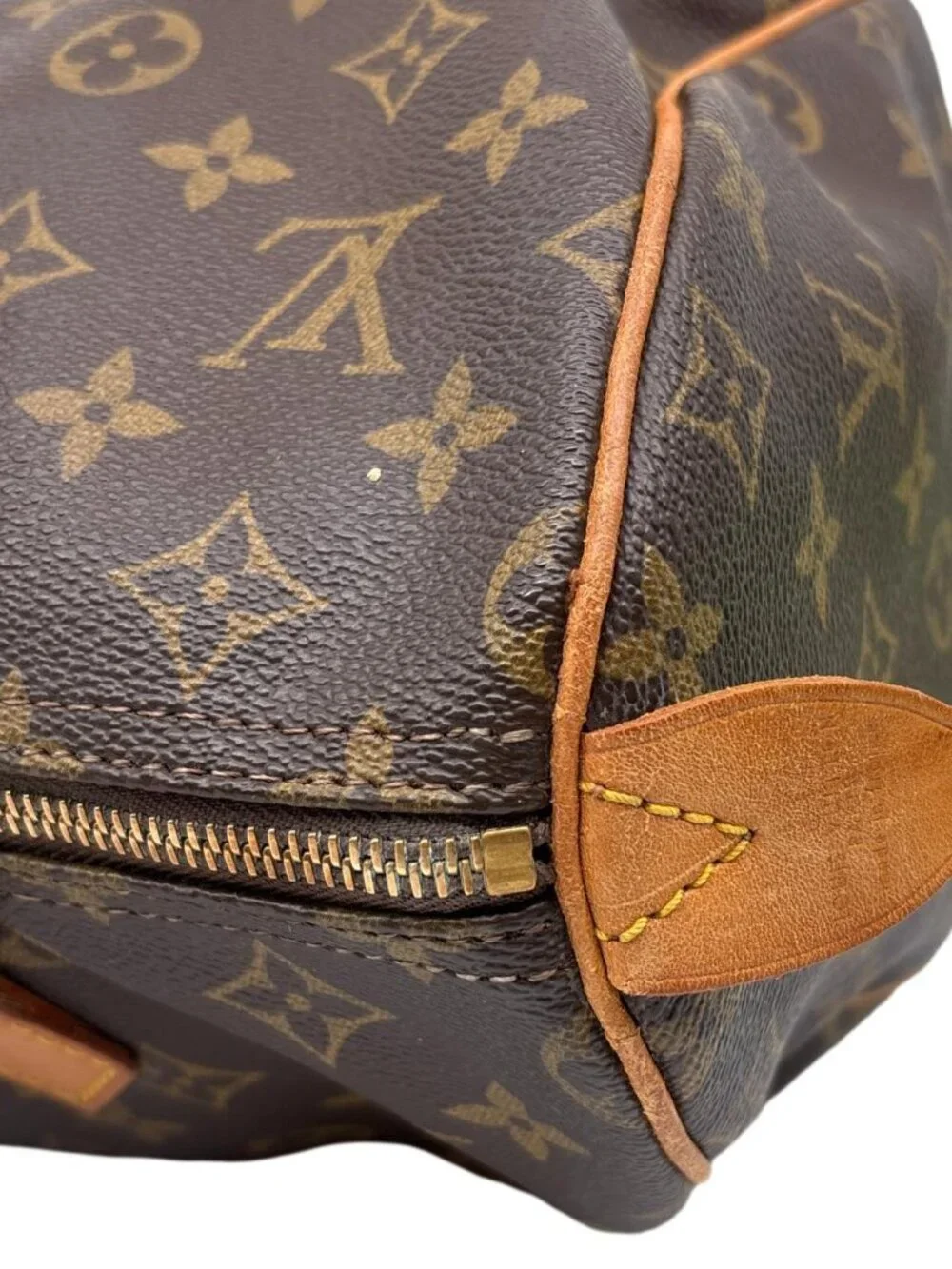 Louis Vuitton  Speedy 30 Monogram Canvas Satchel Bag Brown